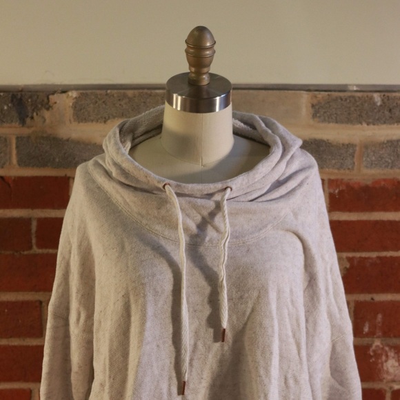 Lou & Grey Sweaters - Lou & Grey Cropped Funnel Neck Pullover Hoodie